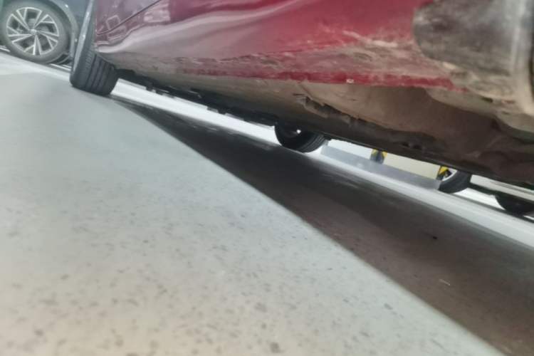 Used Nissan Tiida 2024 1.6L CVT Smart Drive Edition Left Side Sill