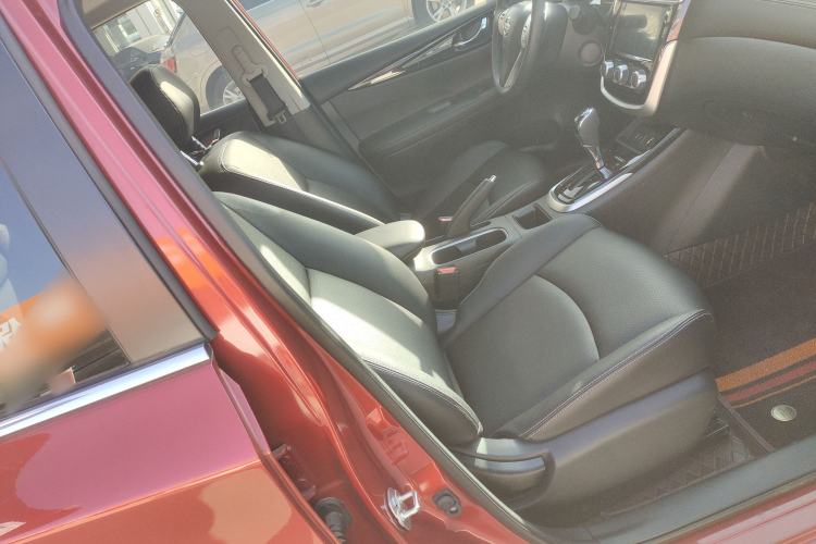 Used Nissan Tiida 2024 1.6L CVT Smart Drive Edition Right Front Seat