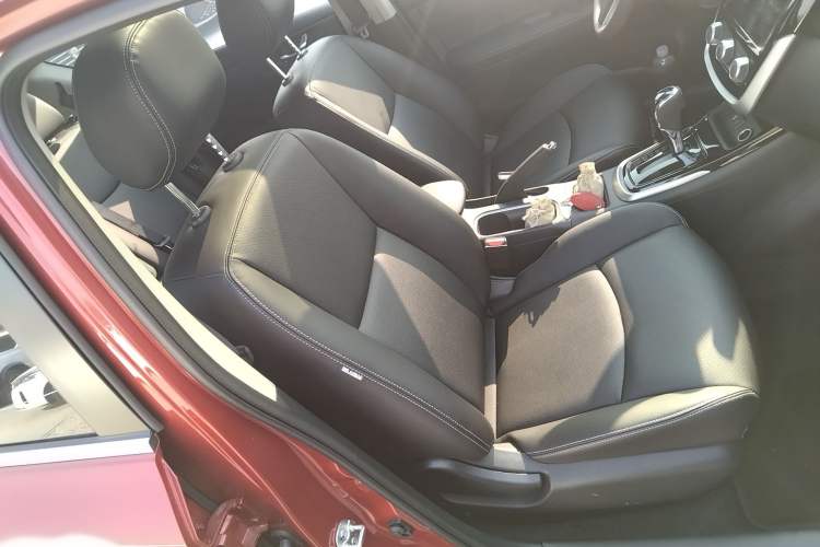 Used Nissan Tiida 2024 1.6L CVT Smart Drive Edition Right Front Seat