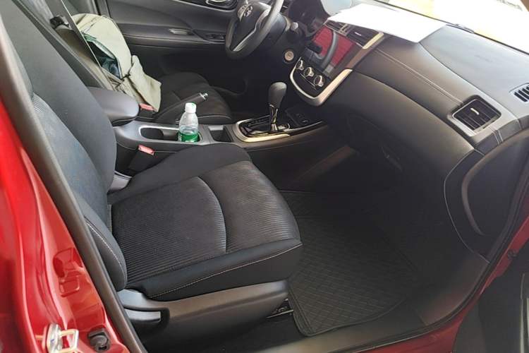 Used Nissan Tiida 2024 1.6L CVT Cool Dynamic Edition Right Front Seat