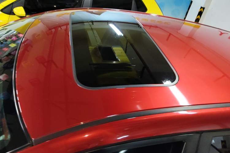 Used Nissan Tiida 2024 1.6L CVT Cool Dynamic Edition Roof