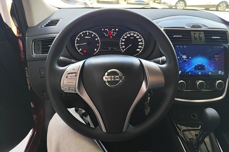 Used Nissan Tiida 2024 1.6L CVT Cool Dynamic Edition Steering Wheel