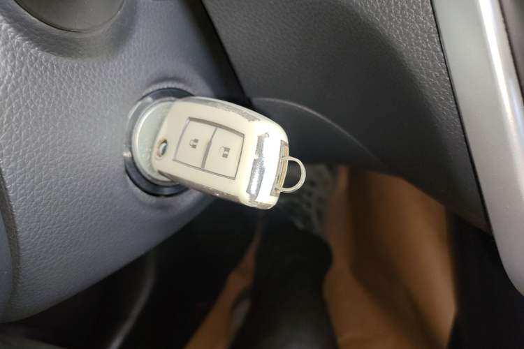 Used Nissan Tiida 2024 1.6L CVT Cool Dynamic Edition Vehicle Key