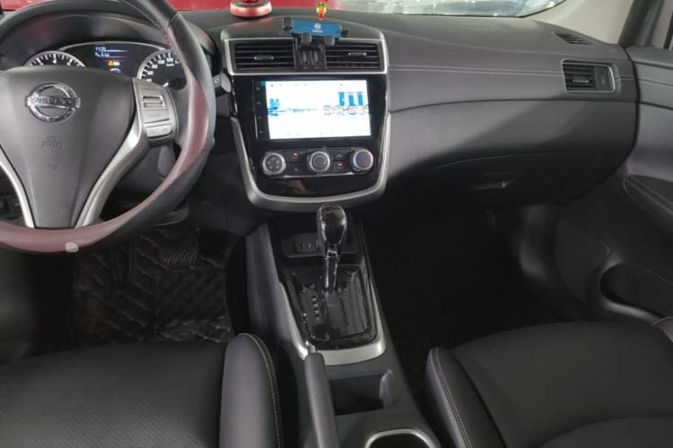 Used Nissan Tiida 2024 1.6L CVT Smart Drive Edition Audio And AC Panel