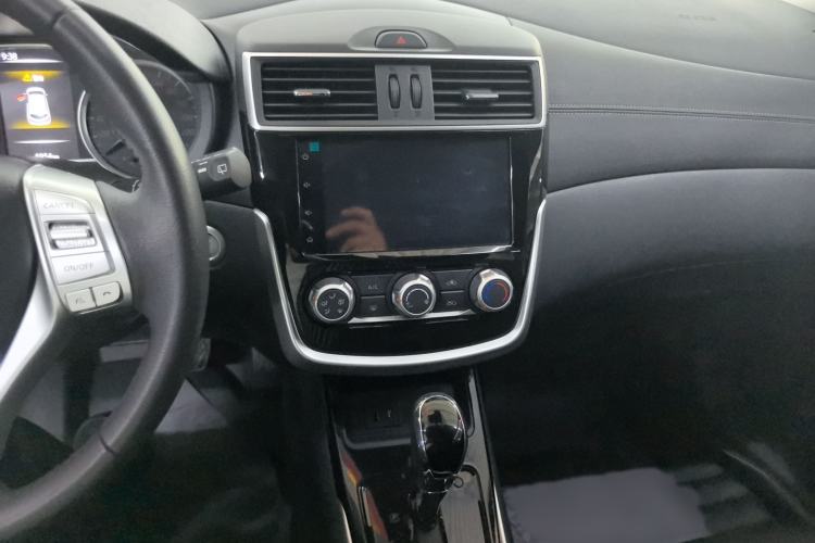 Used Nissan Tiida 2024 1.6L CVT Smart Drive Edition Audio And AC Panel