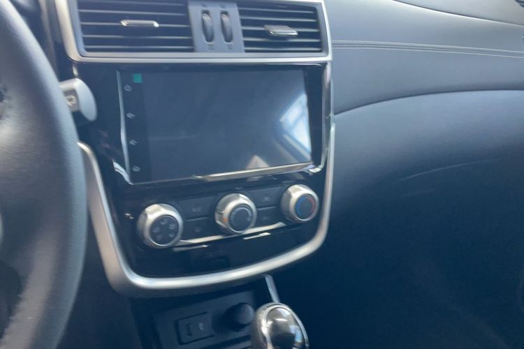 Used Nissan Tiida 2024 1.6L CVT Smart Drive Edition Audio And AC Panel