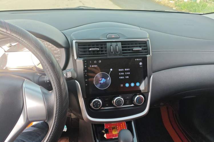 Used Nissan Tiida 2024 1.6L CVT Cool Dynamic Edition Audio And AC Panel