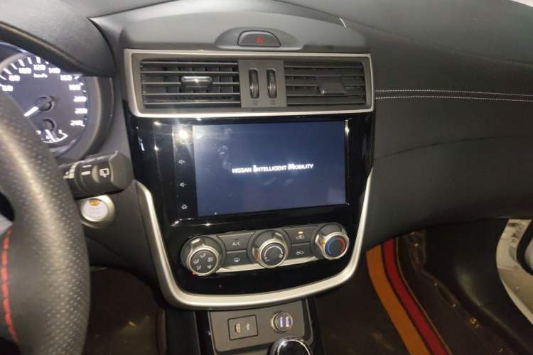 Used Nissan Tiida 2024 1.6L CVT Smart Drive Edition Audio And AC Panel