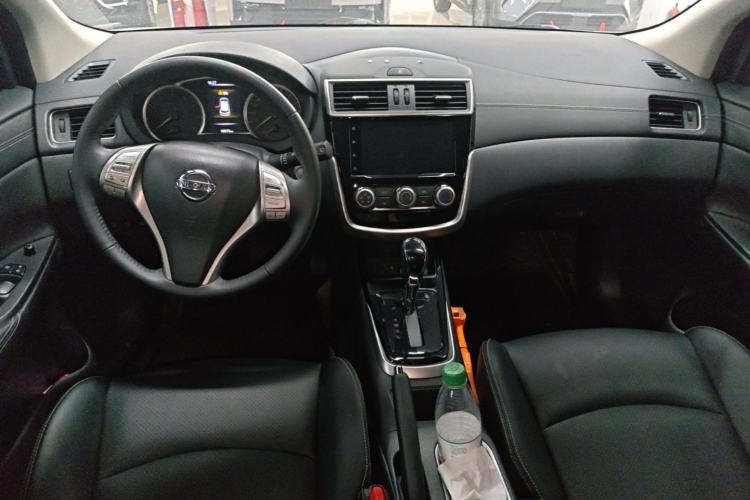 Used Nissan Tiida 2024 1.6L CVT Smart Drive Edition Center Console