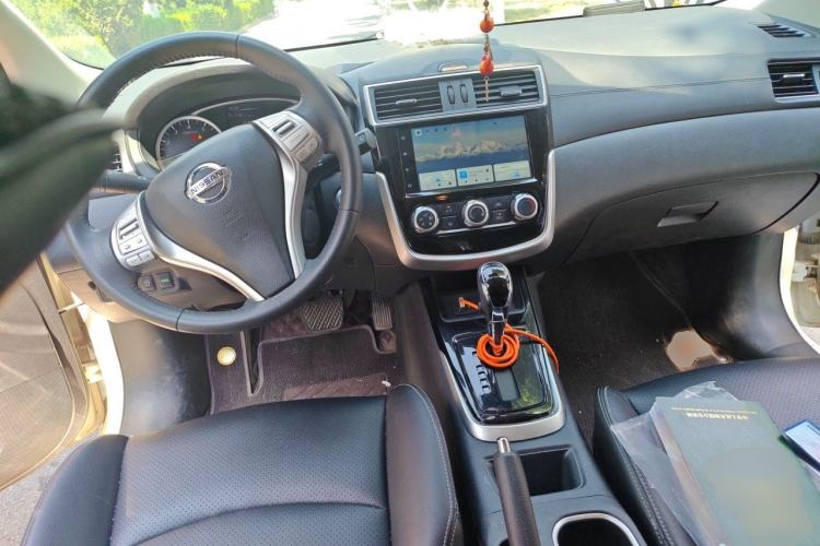 Used Nissan Tiida 2024 1.6L CVT Smart Drive Edition Center Console