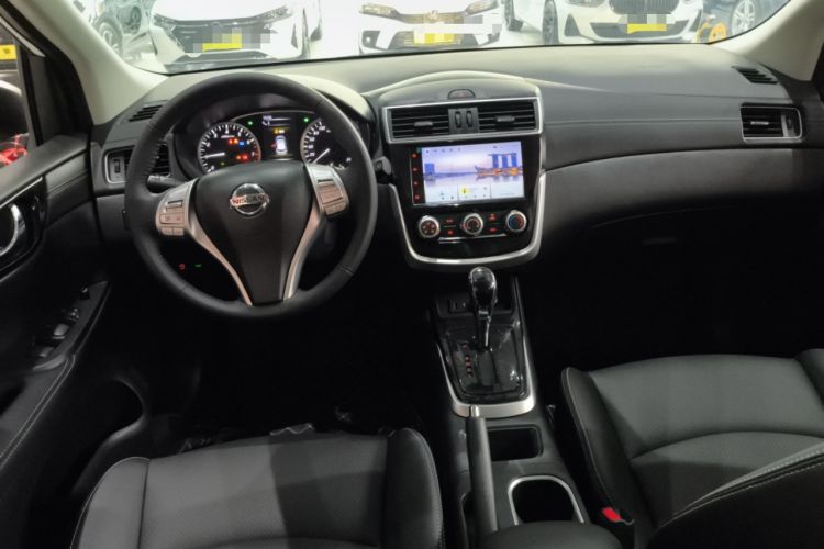 Used Nissan Tiida 2024 1.6L CVT Smart Drive Edition Center Console