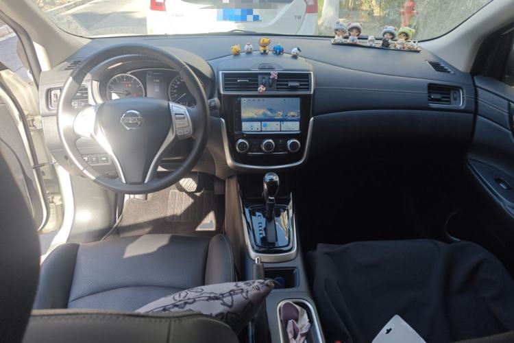 Used Nissan Tiida 2024 1.6L CVT Smart Drive Edition Center Console