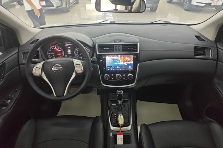 Used Nissan Tiida 2024 1.6L CVT Smart Drive Edition Center Console