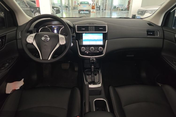 Used Nissan Tiida 2024 1.6L CVT Smart Drive Edition Center Console