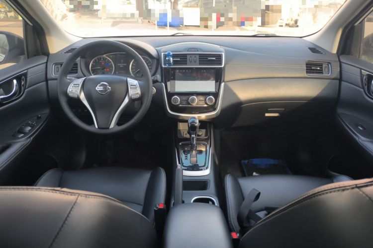 Used Nissan Tiida 2024 1.6L CVT Smart Drive Edition Center Console