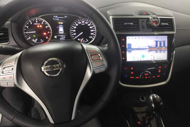 Used Nissan Tiida 2024 1.6L CVT ZhiZun Edition Center Console
