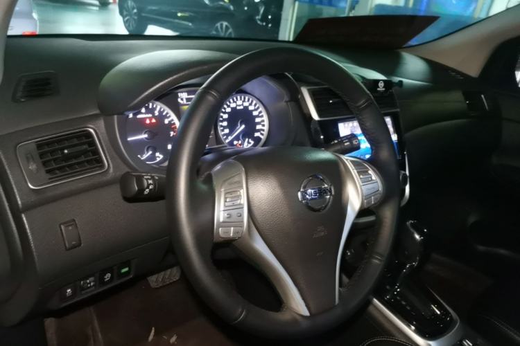 Used Nissan Tiida 2024 1.6L CVT Smart Drive Edition Center Console