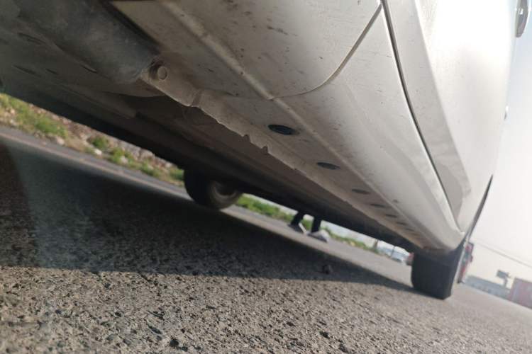 Used Nissan Tiida 2024 1.6L CVT Cool Dynamic Edition Chassis Front Left