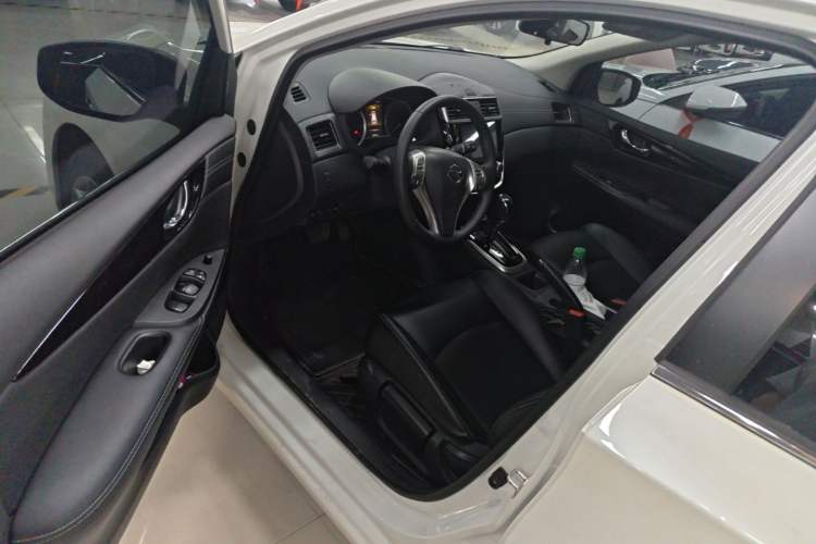 Used Nissan Tiida 2024 1.6L CVT Smart Drive Edition Driver Seat