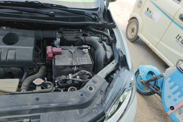 Used Nissan Tiida 2024 1.6L CVT Cool Dynamic Edition Engine Bay Left