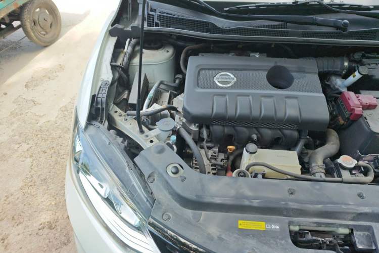 Used Nissan Tiida 2024 1.6L CVT Cool Dynamic Edition Engine Bay Right