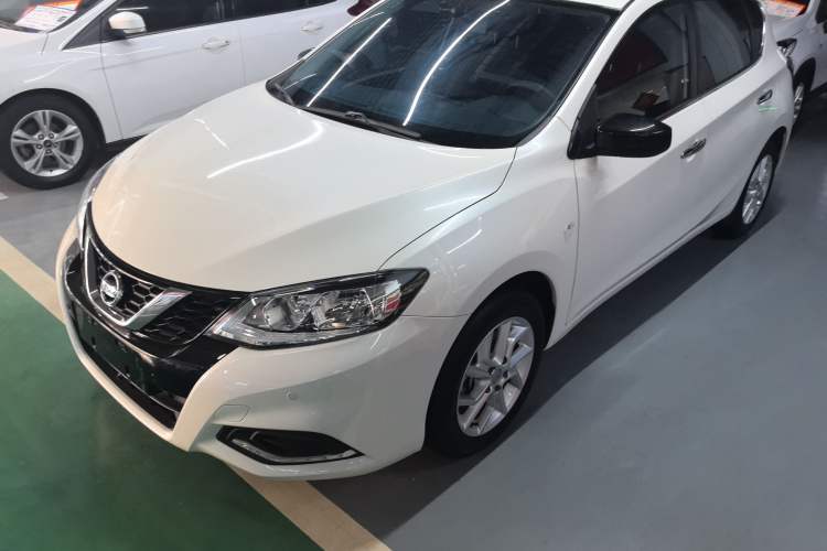 Used Nissan Tiida 2024 1.6L CVT Cool Dynamic Edition Exterior 5
