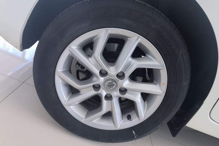 Used Nissan Tiida 2024 1.6L CVT Smart Drive Edition Exterior 5