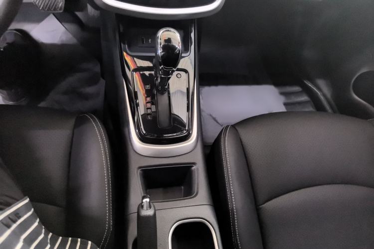 Used Nissan Tiida 2024 1.6L CVT Smart Drive Edition Gear Lever