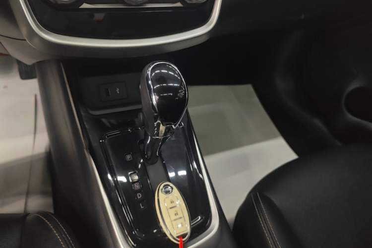 Used Nissan Tiida 2024 1.6L CVT Smart Drive Edition Gear Lever