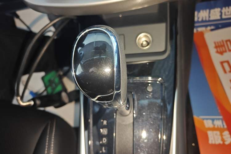 Used Nissan Tiida 2024 1.6L CVT Smart Drive Edition Gear Lever