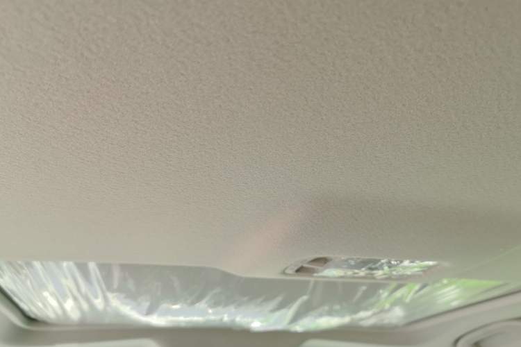 Used Nissan Tiida 2024 1.6L CVT Cool Dynamic Edition Headliner