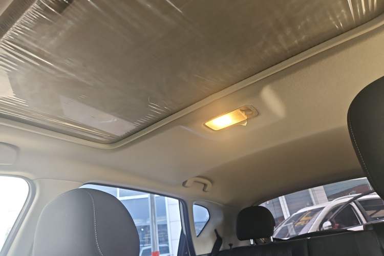 Used Nissan Tiida 2024 1.6L CVT Cool Dynamic Edition Headliner