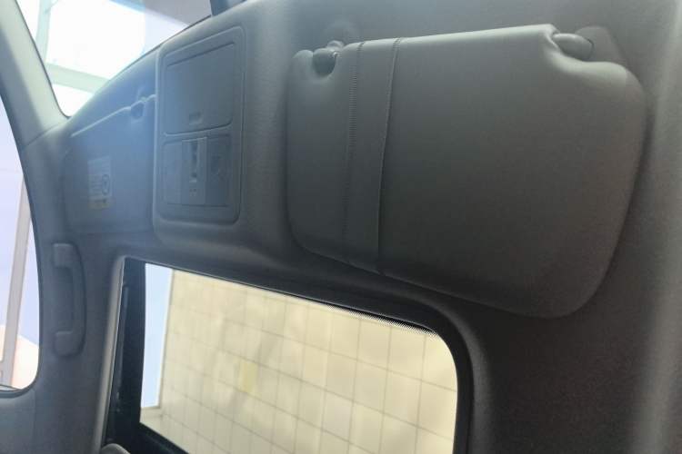 Used Nissan Tiida 2024 1.6L CVT Smart Drive Edition Headliner