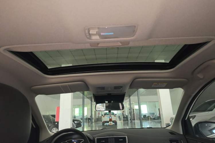 Used Nissan Tiida 2024 1.6L CVT Smart Drive Edition Headliner