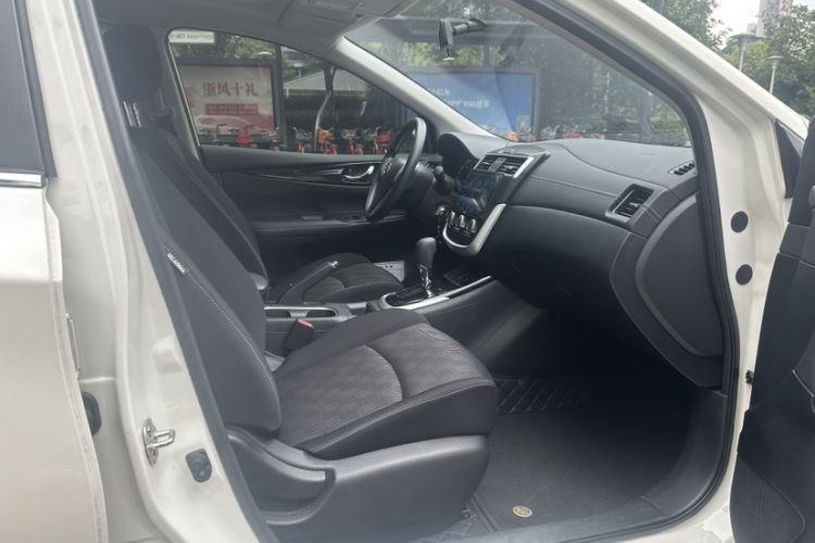 Used Nissan Tiida 2024 1.6L CVT Cool Dynamic Edition Interior 1
