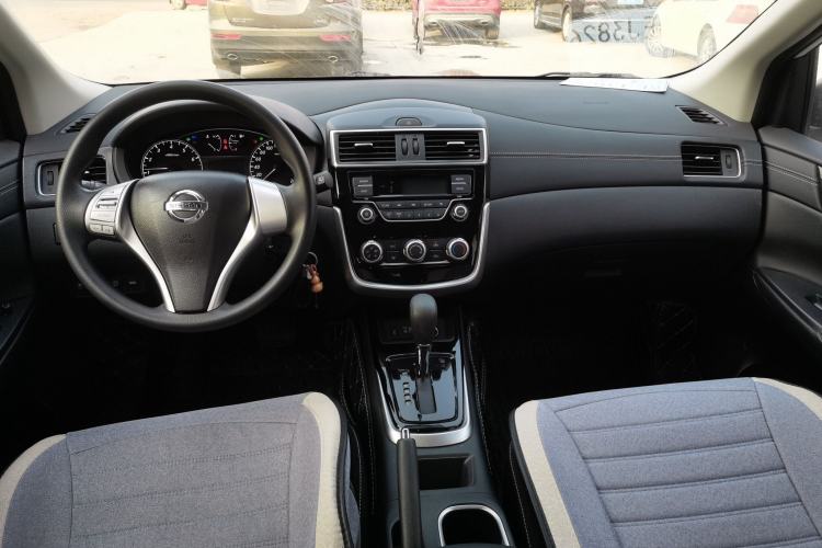 Used Nissan Tiida 2024 1.6L CVT Cool Dynamic Edition Interior 2