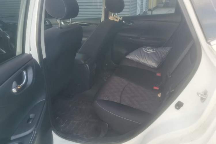Used Nissan Tiida 2024 1.6L CVT Cool Dynamic Edition Interior 3