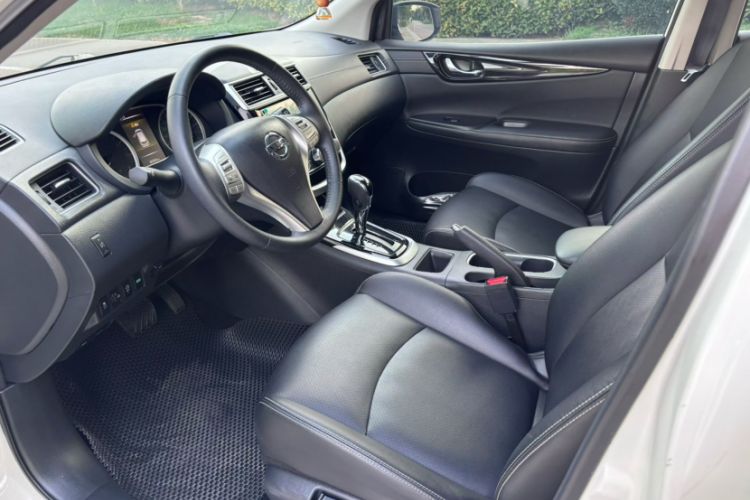 Used Nissan Tiida 2024 1.6L CVT Smart Drive Edition Interior 4