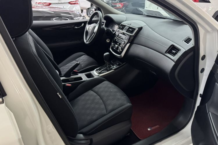 Used Nissan Tiida 2024 1.6L CVT Cool Dynamic Edition Interior 6