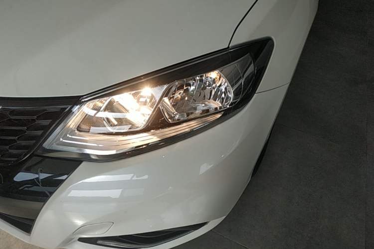 Used Nissan Tiida 2024 1.6L CVT Cool Dynamic Edition Left Front Headlight