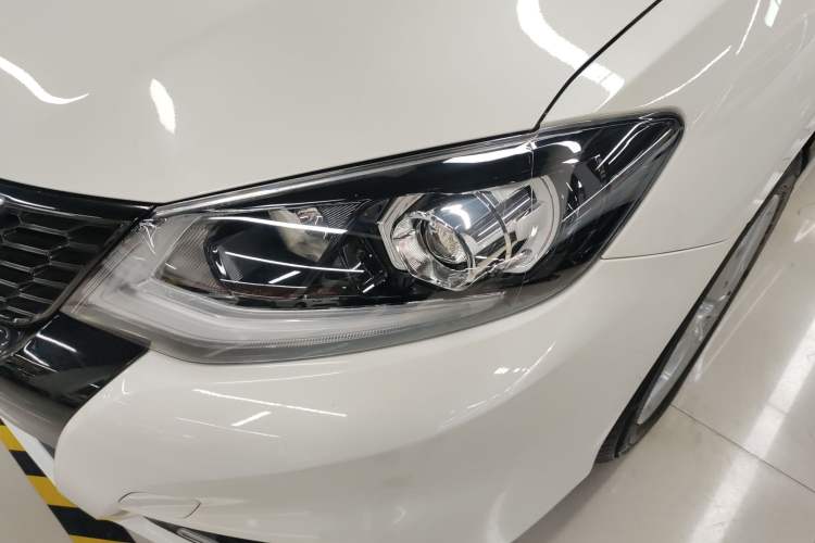 Used Nissan Tiida 2024 1.6L CVT Smart Drive Edition Left Front Headlight