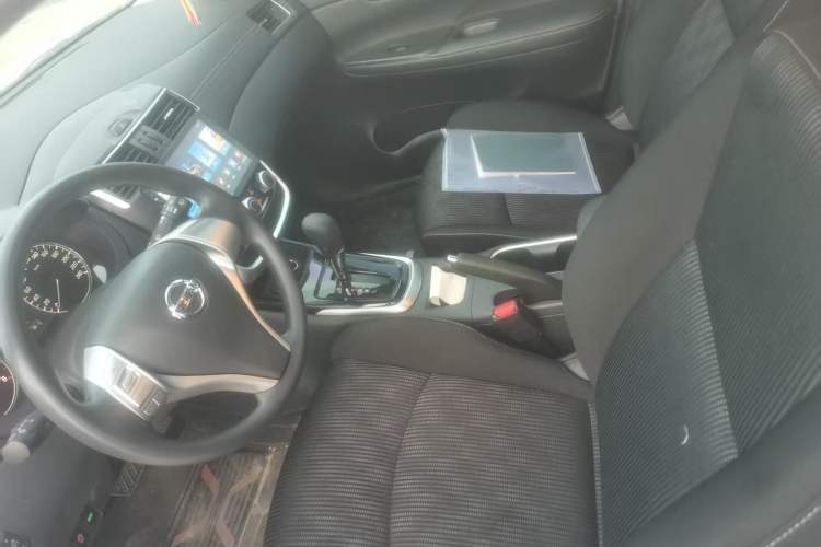 Used Nissan Tiida 2024 1.6L CVT Cool Dynamic Edition Left Front Seat