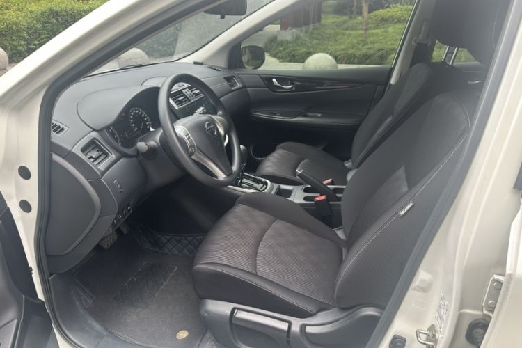 Used Nissan Tiida 2024 1.6L CVT Cool Dynamic Edition Left Front Seat