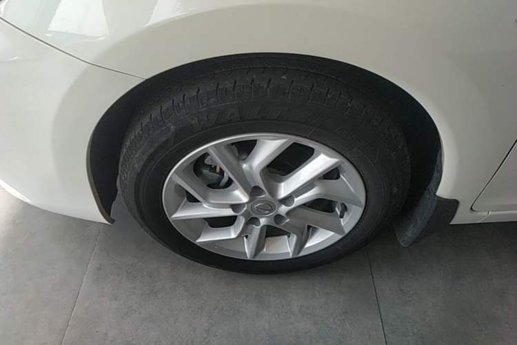Used Nissan Tiida 2024 1.6L CVT Cool Dynamic Edition Left Front Wheel Hub