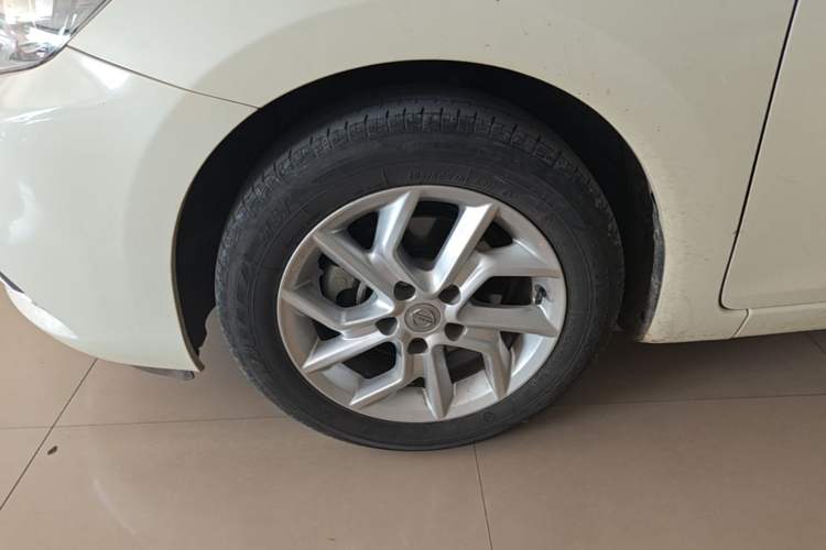 Used Nissan Tiida 2024 1.6L CVT Smart Drive Edition Left Front Wheel Hub