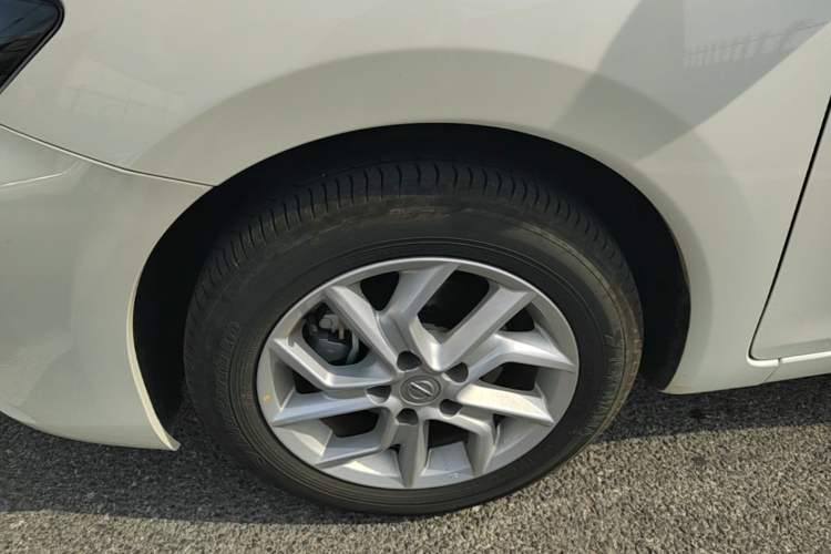 Used Nissan Tiida 2024 1.6L CVT Smart Drive Edition Left Front Wheel Hub