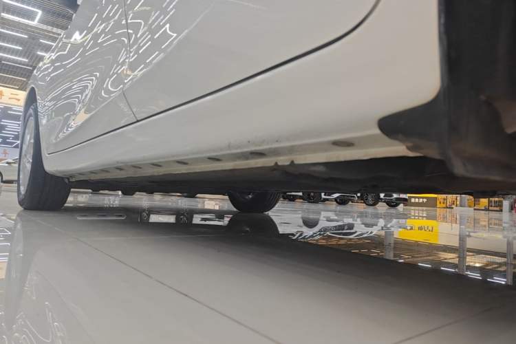 Used Nissan Tiida 2024 1.6L CVT Smart Drive Edition Left Side Sill