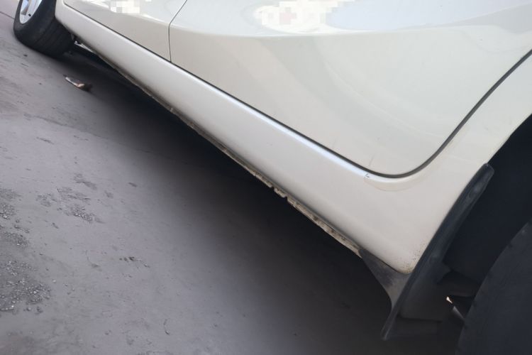 Used Nissan Tiida 2024 1.6L CVT Smart Drive Edition Left Side Sill
