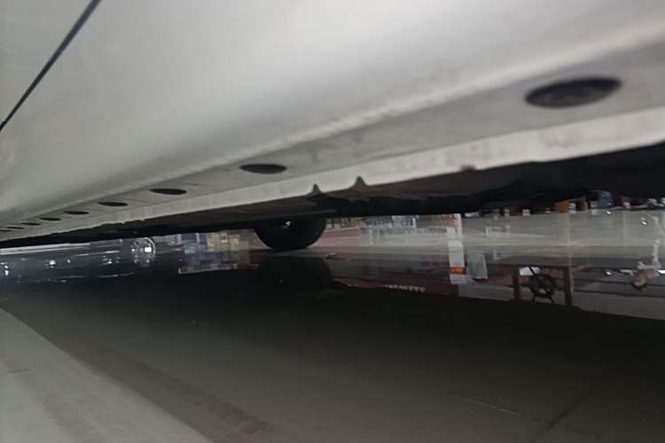 Used Nissan Tiida 2024 1.6L CVT Cool Dynamic Edition Left Side Sill