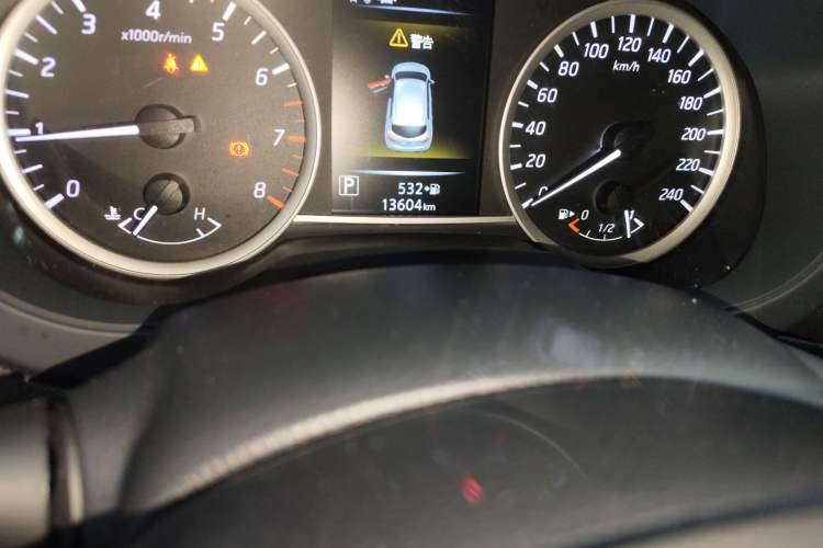 Used Nissan Tiida 2024 1.6L CVT ZhiZun Edition Odometer Close Up